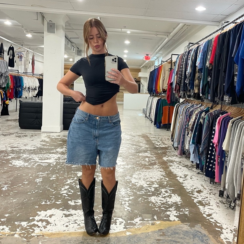 Meet your Posher, Julia